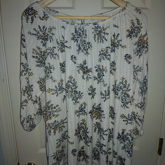 GUC Plus Size Lucky Brand Antique Floral Print Button Sleeve Top – Size 1X - Picture 16 of 16
